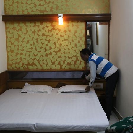 Yes Please Guest House New Delhi Eksteriør bilde