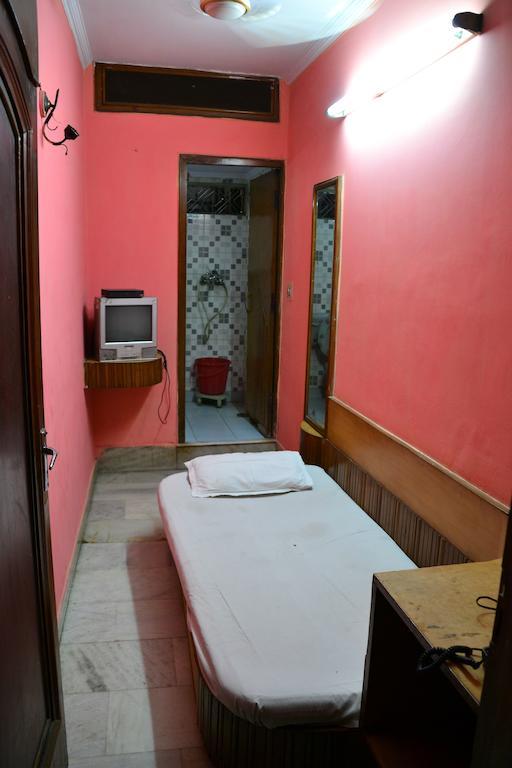 Yes Please Guest House New Delhi Rom bilde